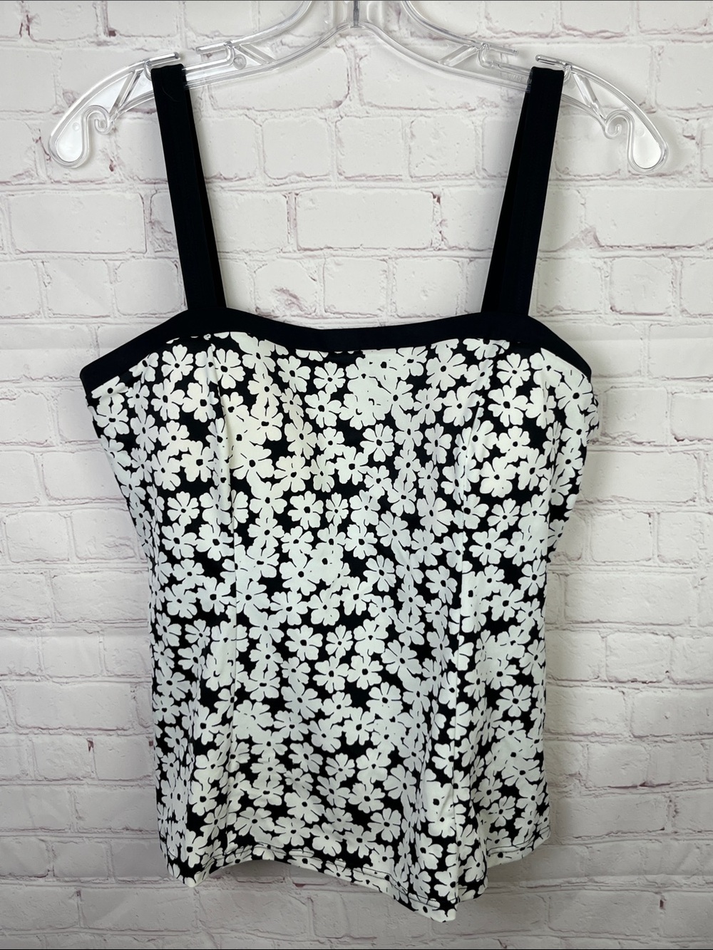 A Shore Fit Black and White Floral Print Tankini Top